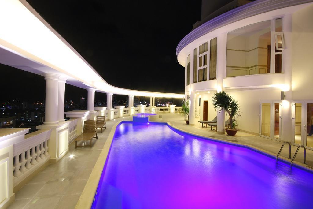 Nha Trang Palace Hotel Buitenkant foto