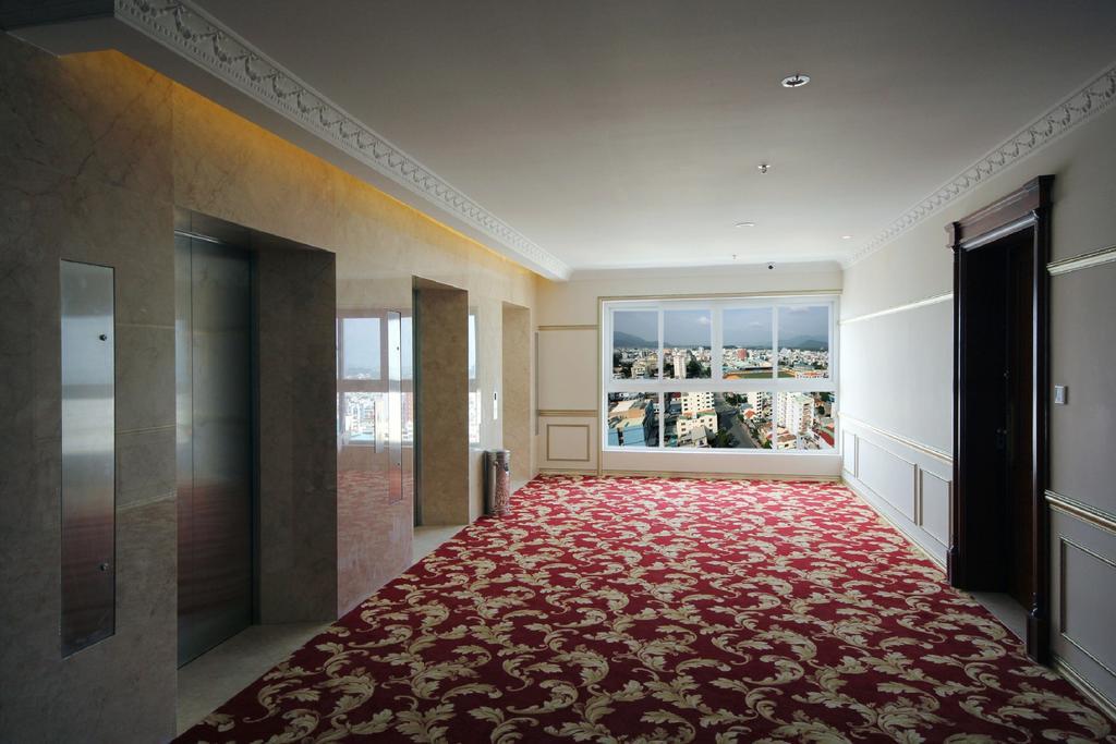Nha Trang Palace Hotel Buitenkant foto