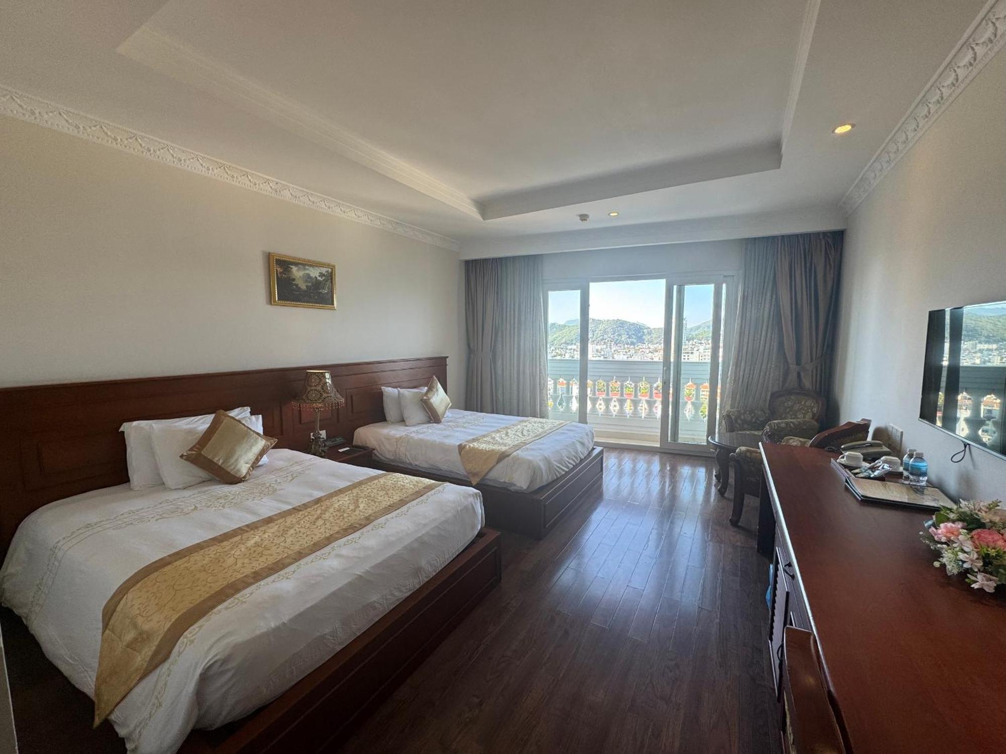Nha Trang Palace Hotel Buitenkant foto