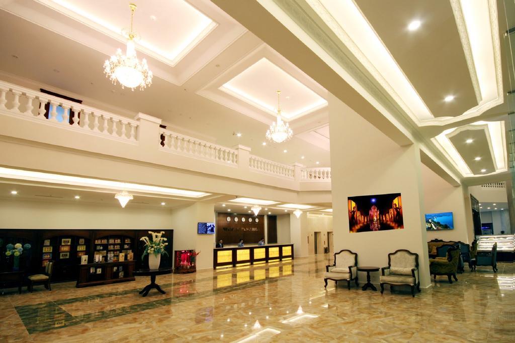 Nha Trang Palace Hotel Buitenkant foto
