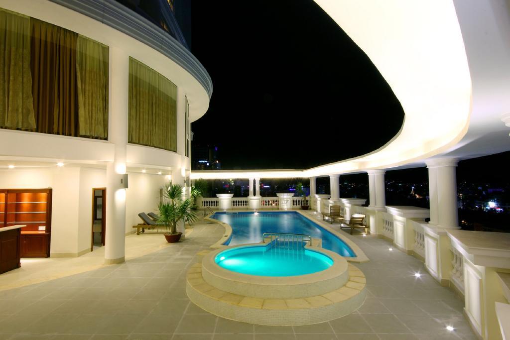 Nha Trang Palace Hotel Buitenkant foto