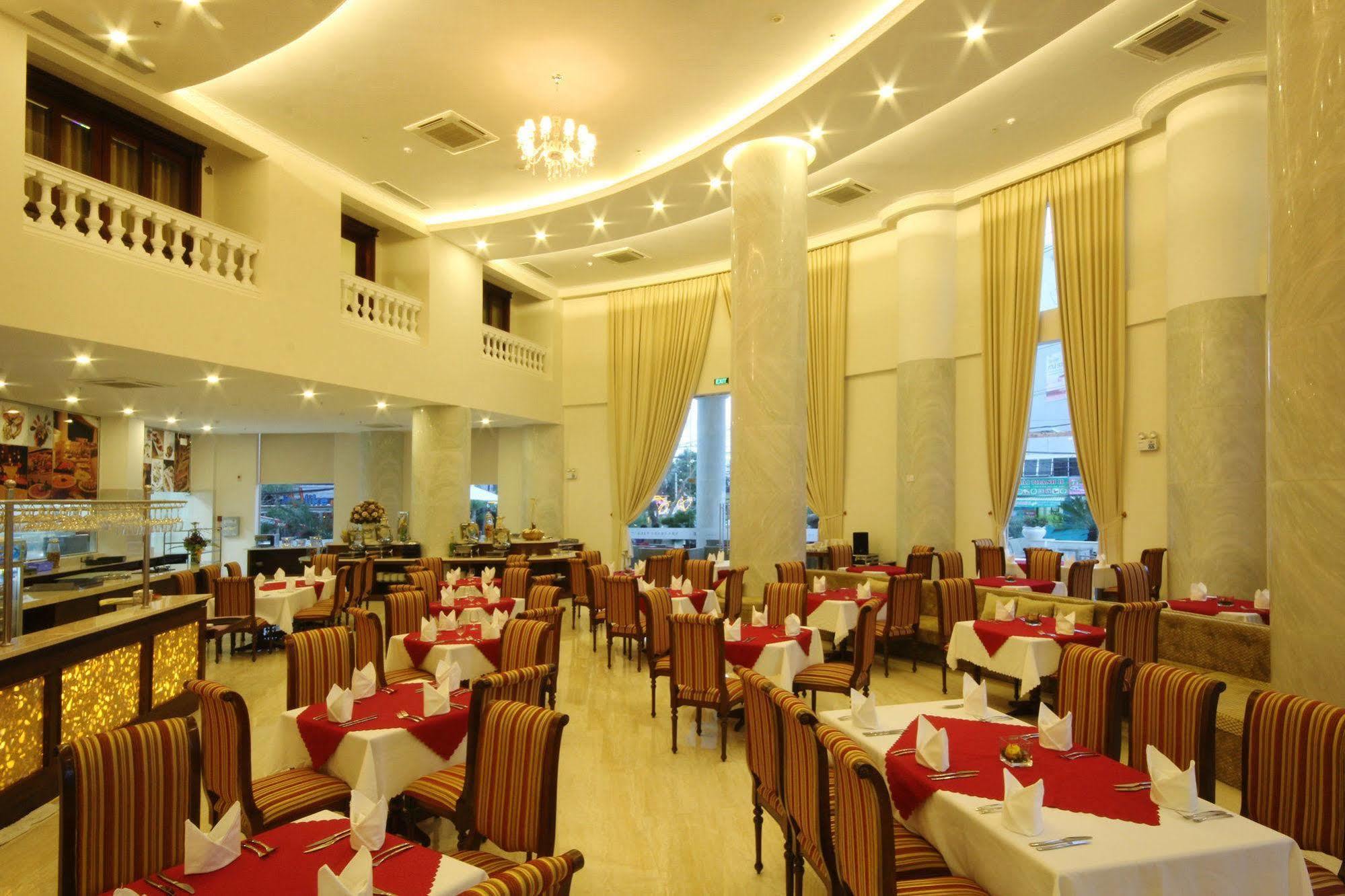 Nha Trang Palace Hotel Buitenkant foto