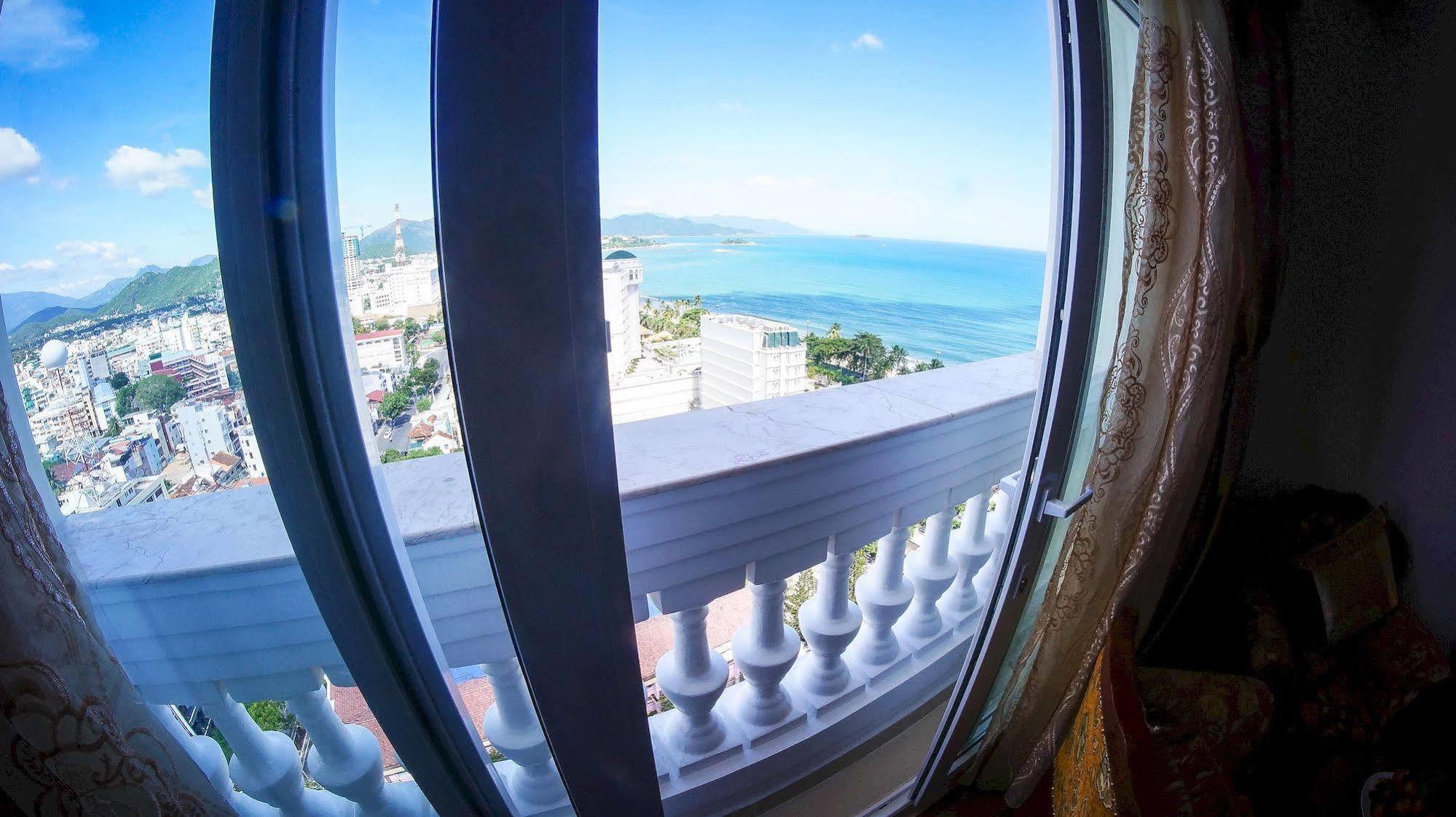 Nha Trang Palace Hotel Buitenkant foto